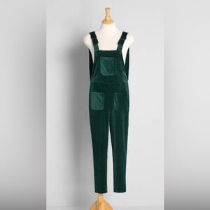 ModCloth Green Corduroy Overalls-adult size 2X
